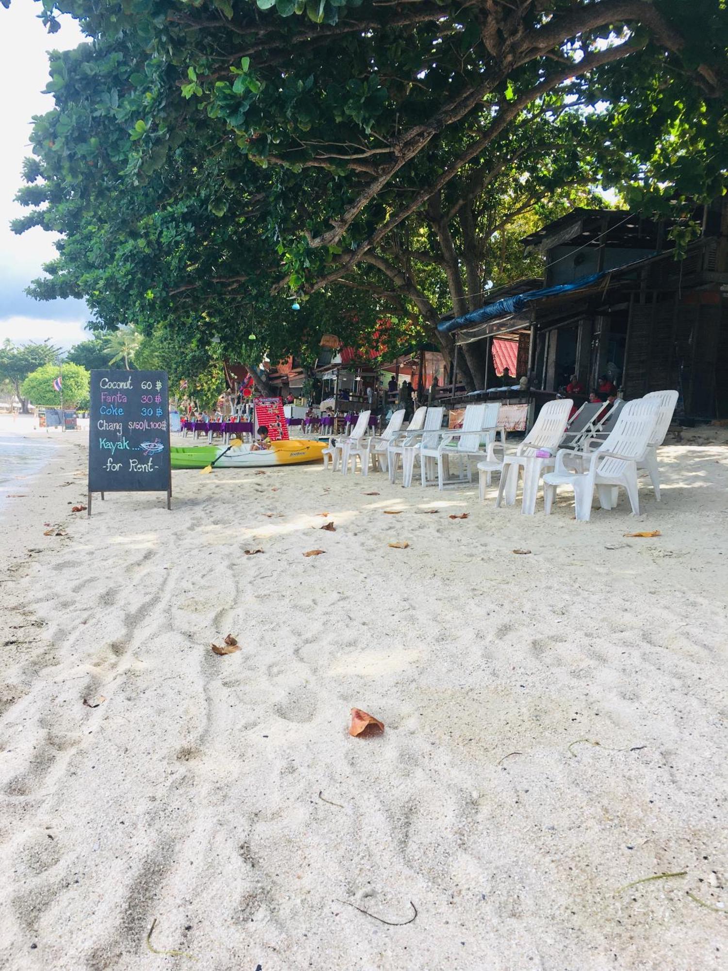Family Guesthouse Chaweng Ngoại thất bức ảnh